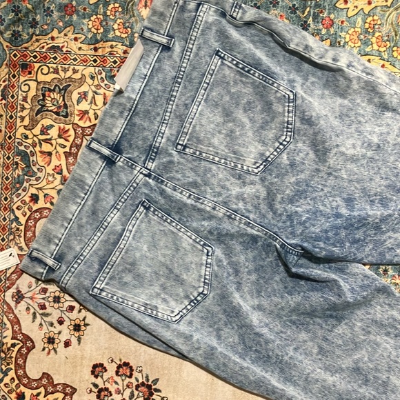 Time & tru jeggings - Picture 7 of 8